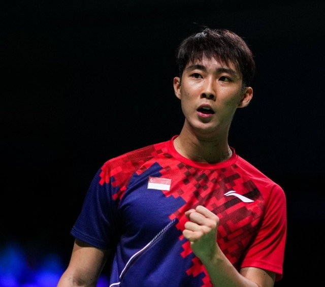 中快速的球 中快速的球