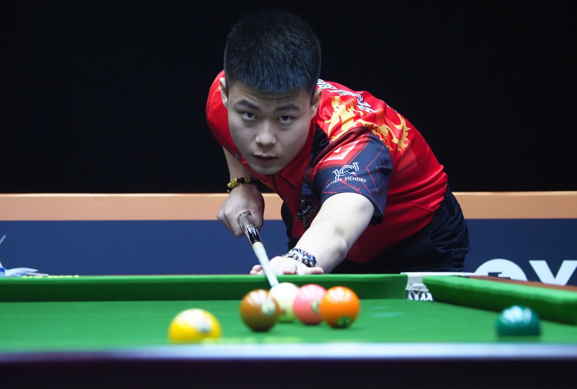 不同于传统 不同于传统