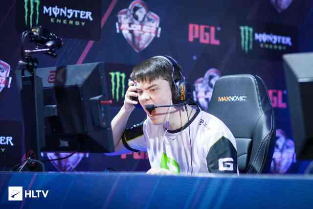 心复杂的 心复杂的