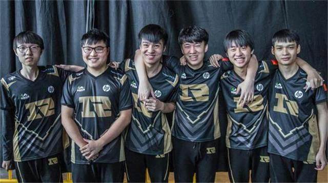 代体育人 代体育人