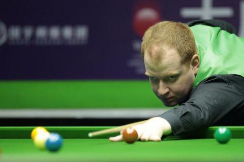 他在过去一 他在过去一